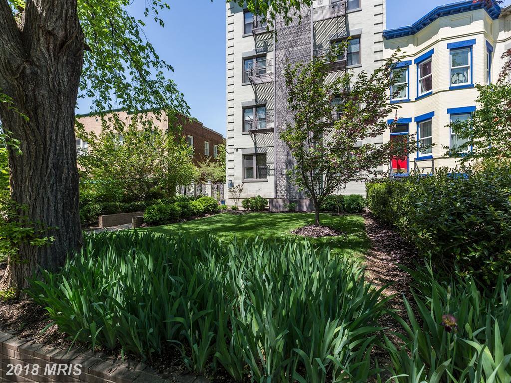 116 Carolina Avenue - Photo 1