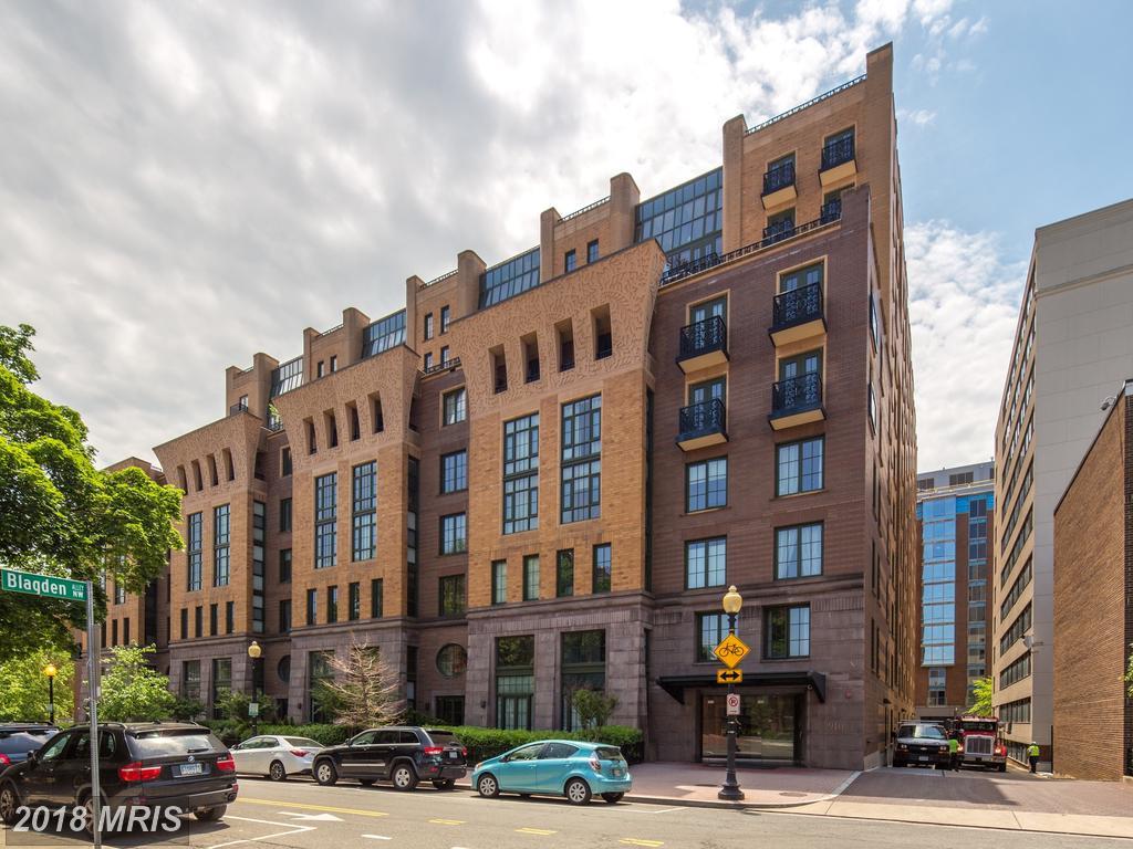 910 M Street - Photo 1