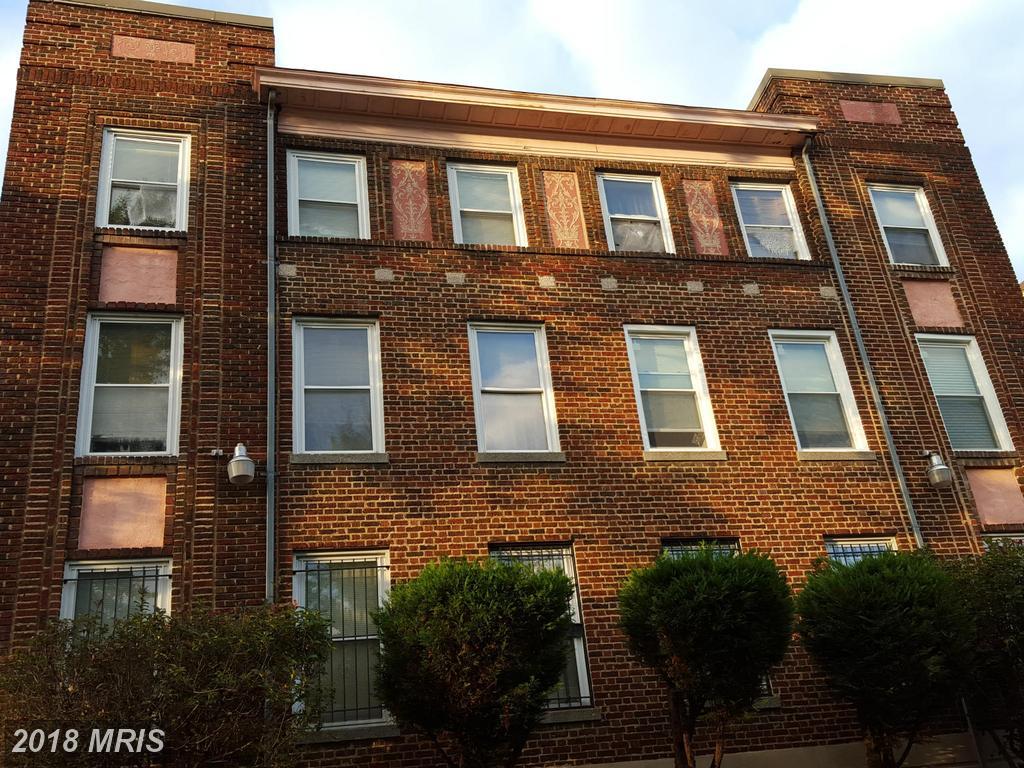 1439 Spring Road - Photo 1