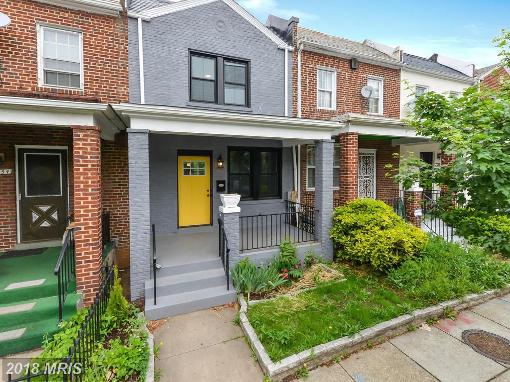 1756 Lang Place - Photo 1
