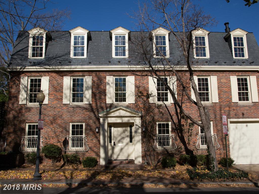 3045 P Street - Photo 1