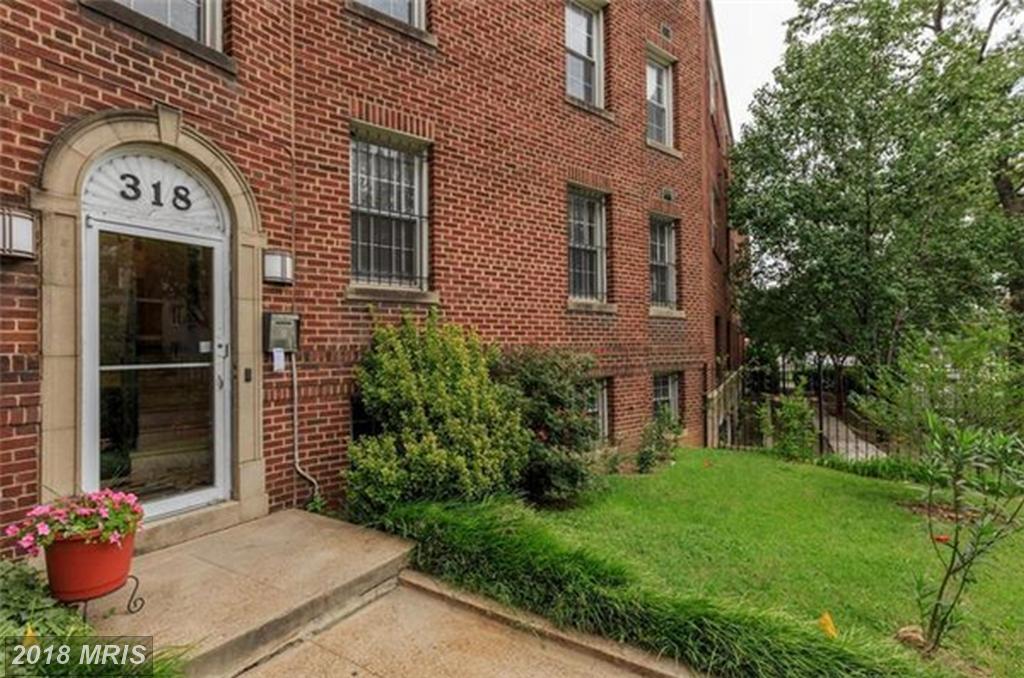 318 Rhode Island Avenue - Photo 1