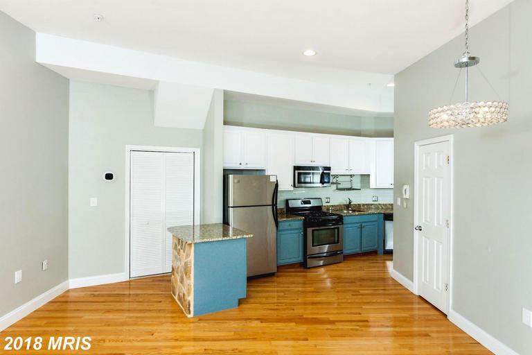 1629 L Street - Photo 1