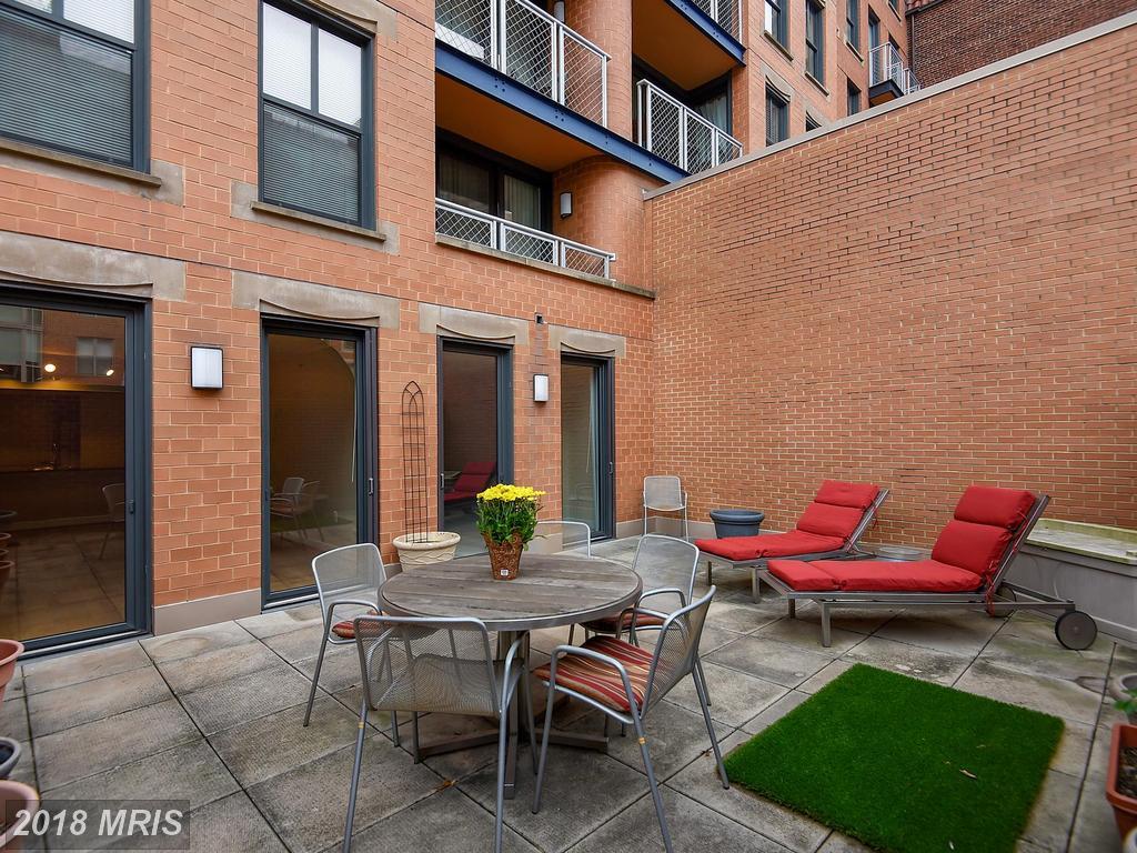 616 E Street - Photo 1