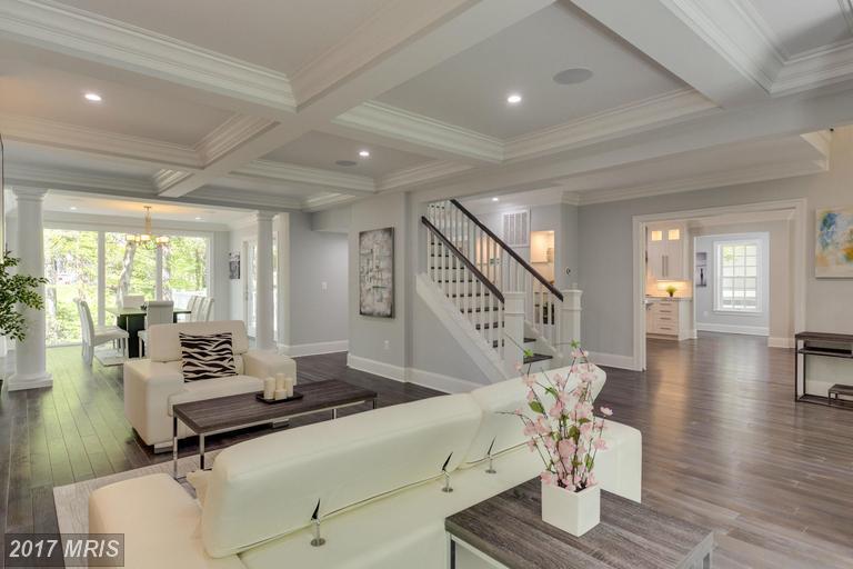 2801 Chesapeake Street - Photo 1