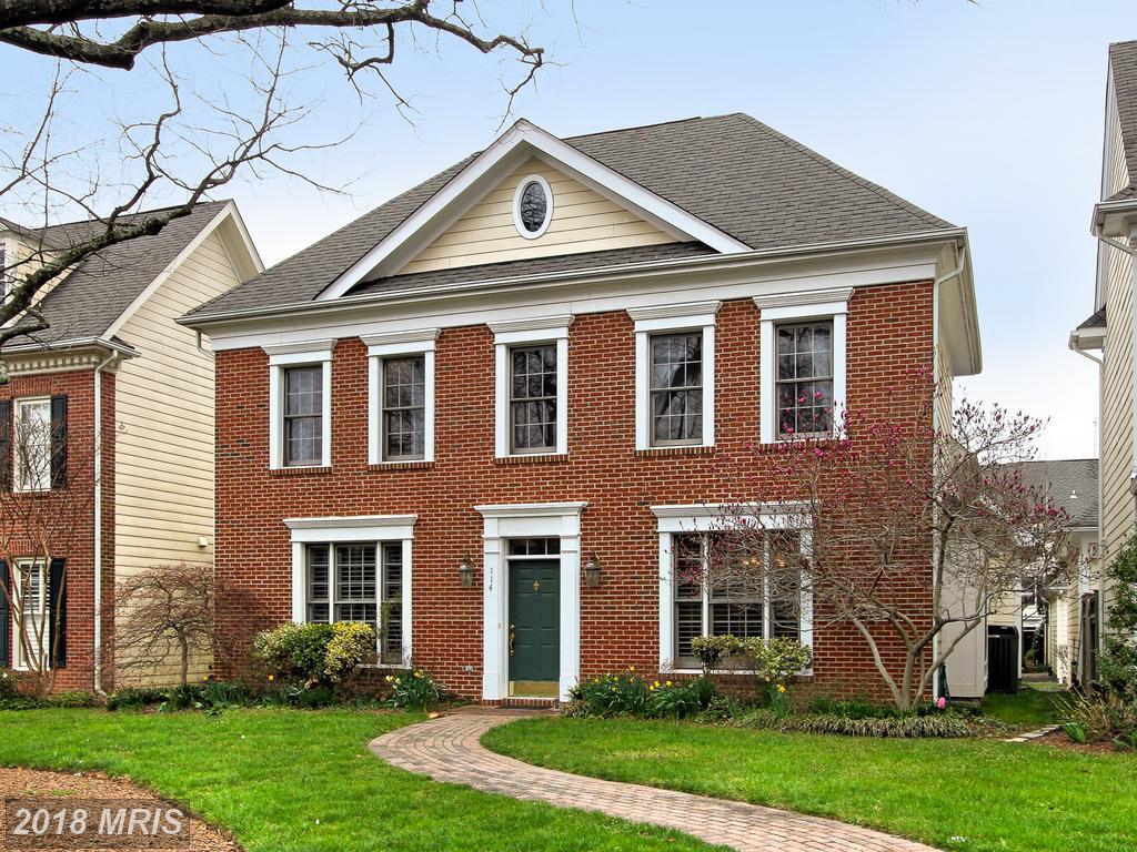 114 Cherry Street - Photo 1