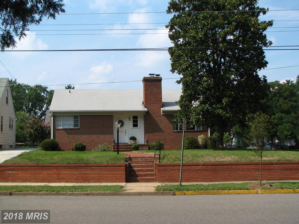 1319 Hanover Street - Photo 1