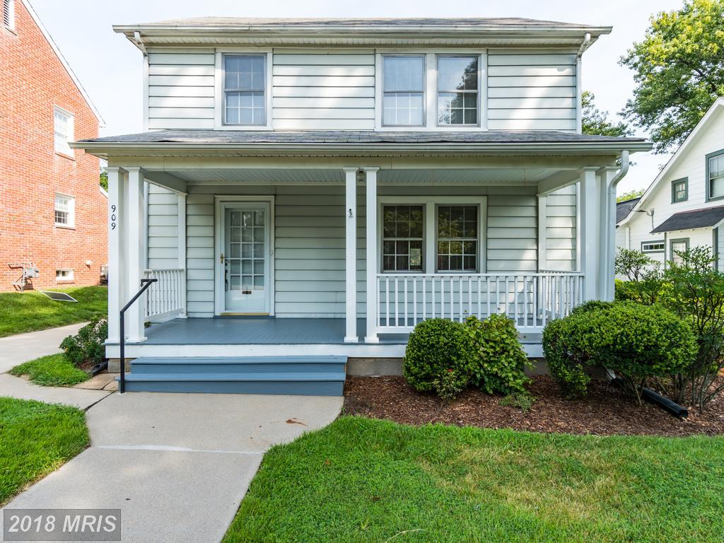 909 William Street - Photo 1