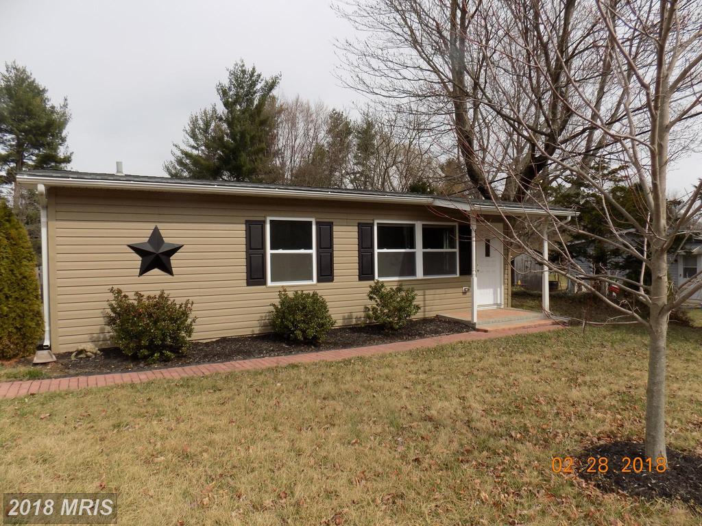 9303 White Rock Avenue - Photo 1