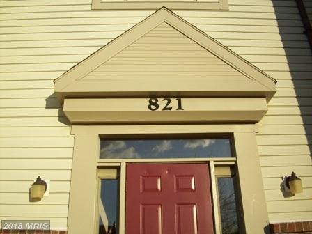 821 Stratford Way - Photo 1