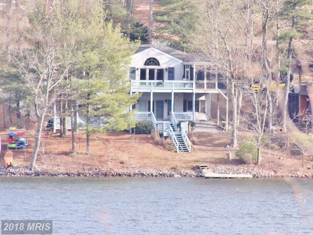 122 Waterside Lane - Photo 1