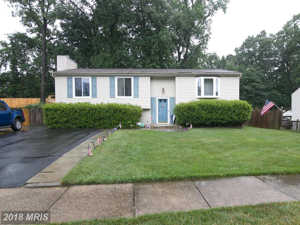5804 Heming Avenue - Photo 1