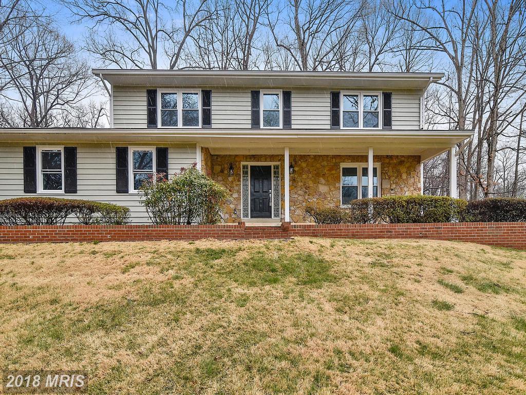 5113 Summit Drive - Photo 1