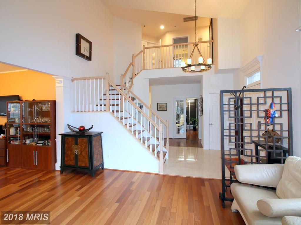 12493 Fox View Way - Photo 1