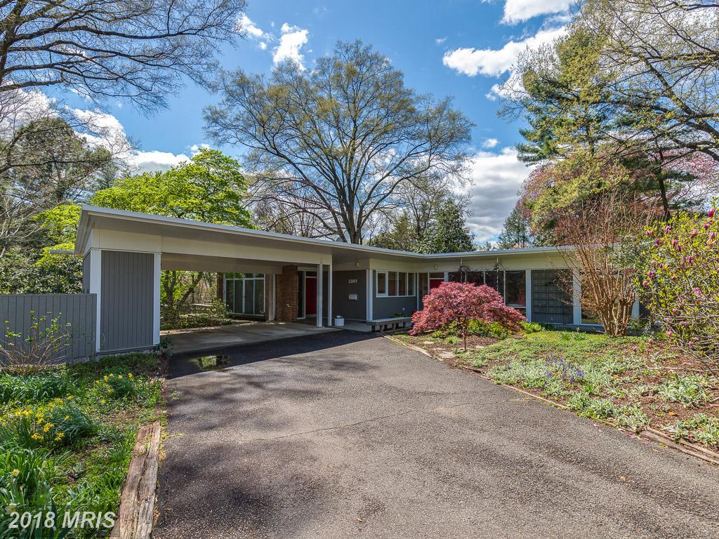 2207 Marthas Road - Photo 1