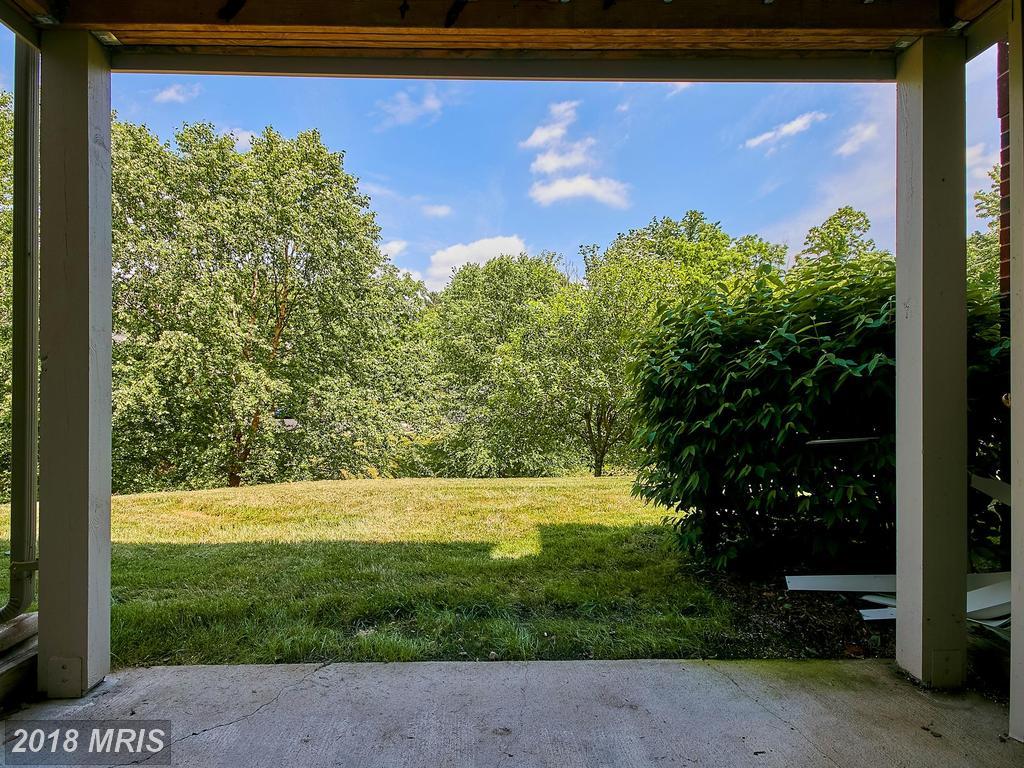 11655 Chesterfield Court - Photo 1