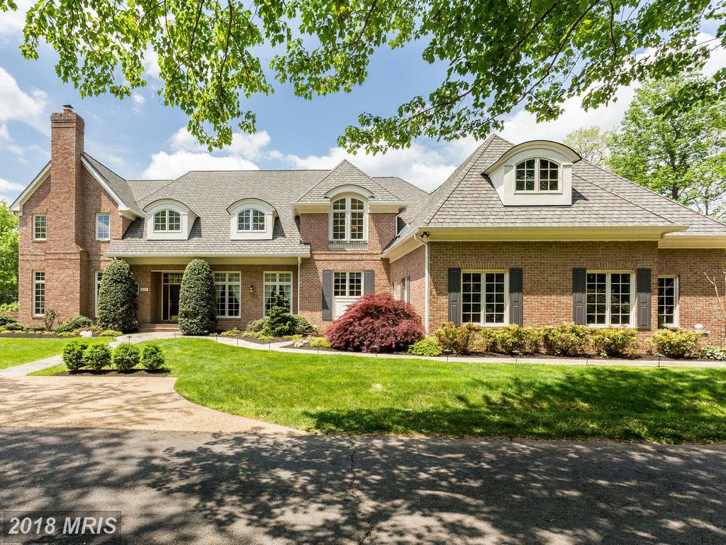 6316 Georgetown Pike - Photo 1