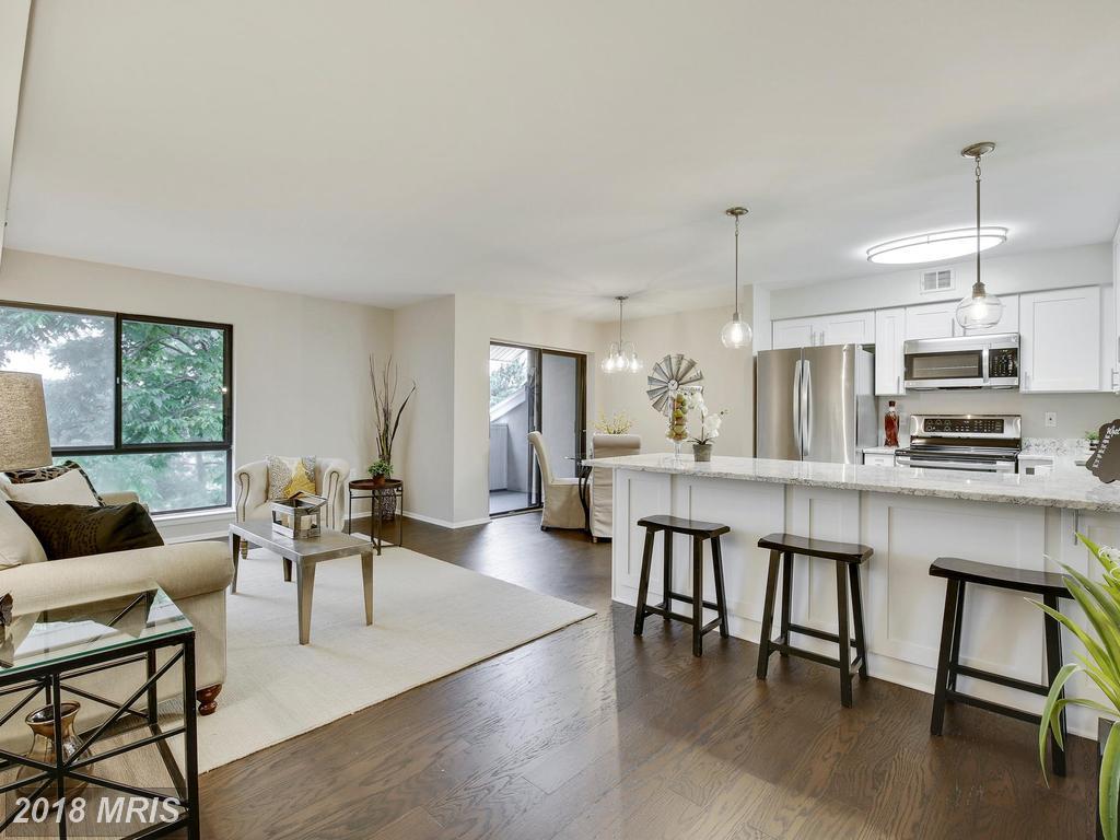 8605 Village Way - Photo 1