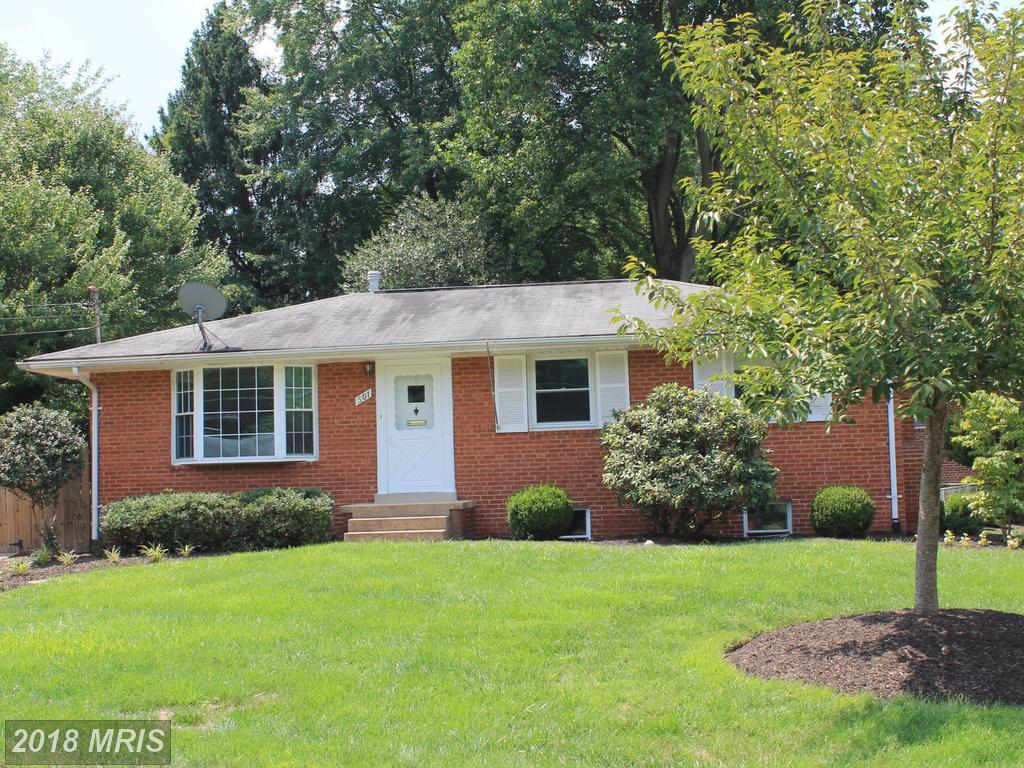 501 Walker Street - Photo 1