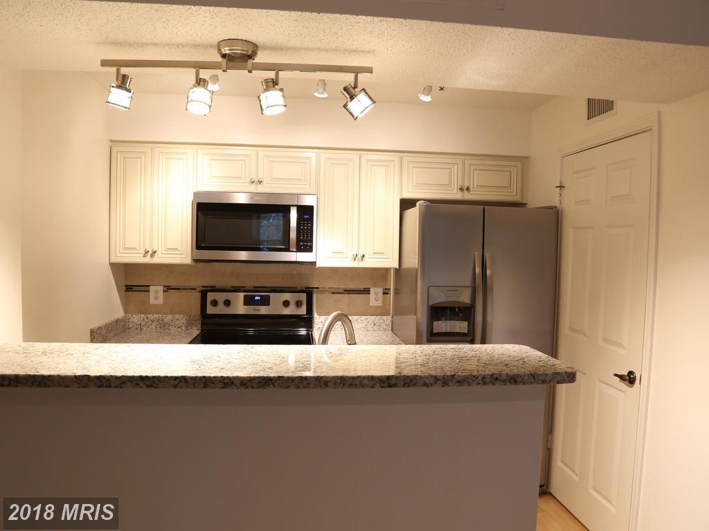 1504 Lincoln Way - Photo 1