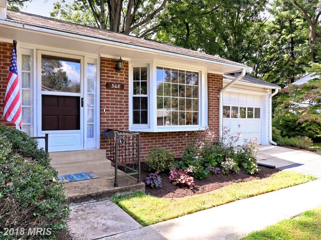 308 Valeview Court - Photo 1