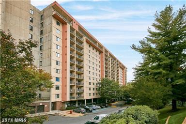 3800 Powell Lane - Photo 1