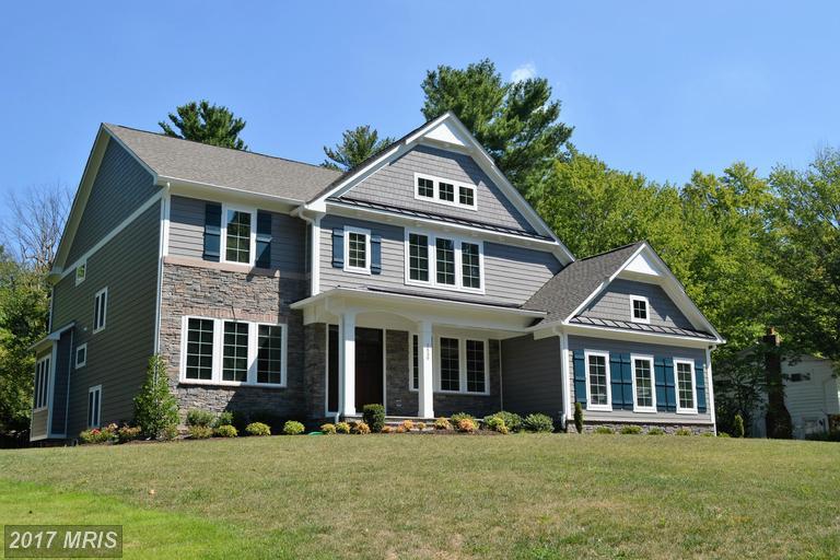 2539 Rambling Road - Photo 1