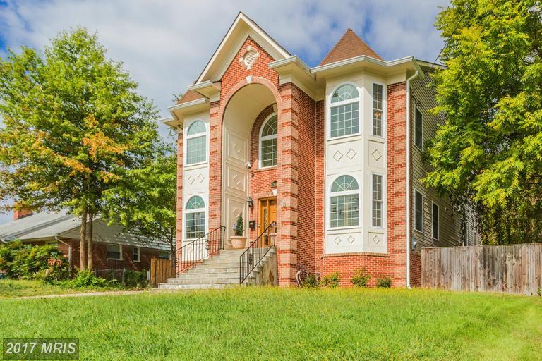 7004 Hickory Hill Road - Photo 1