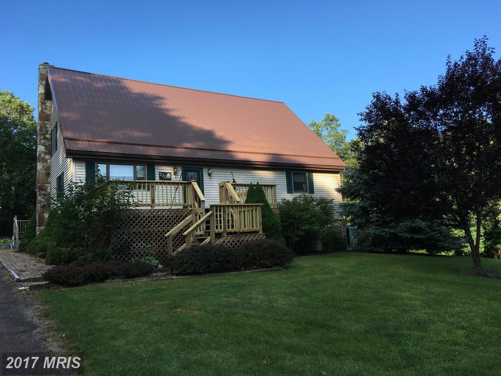 220 Crabtree Hill - Photo 1
