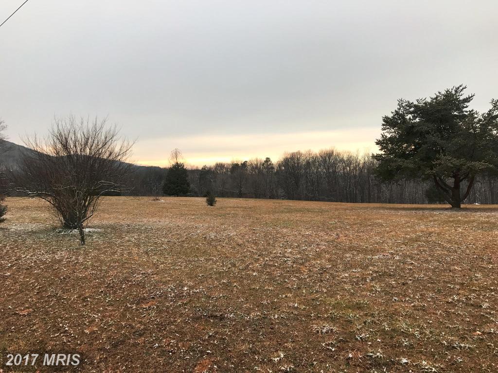 151 Strawberry Lane - Photo 1