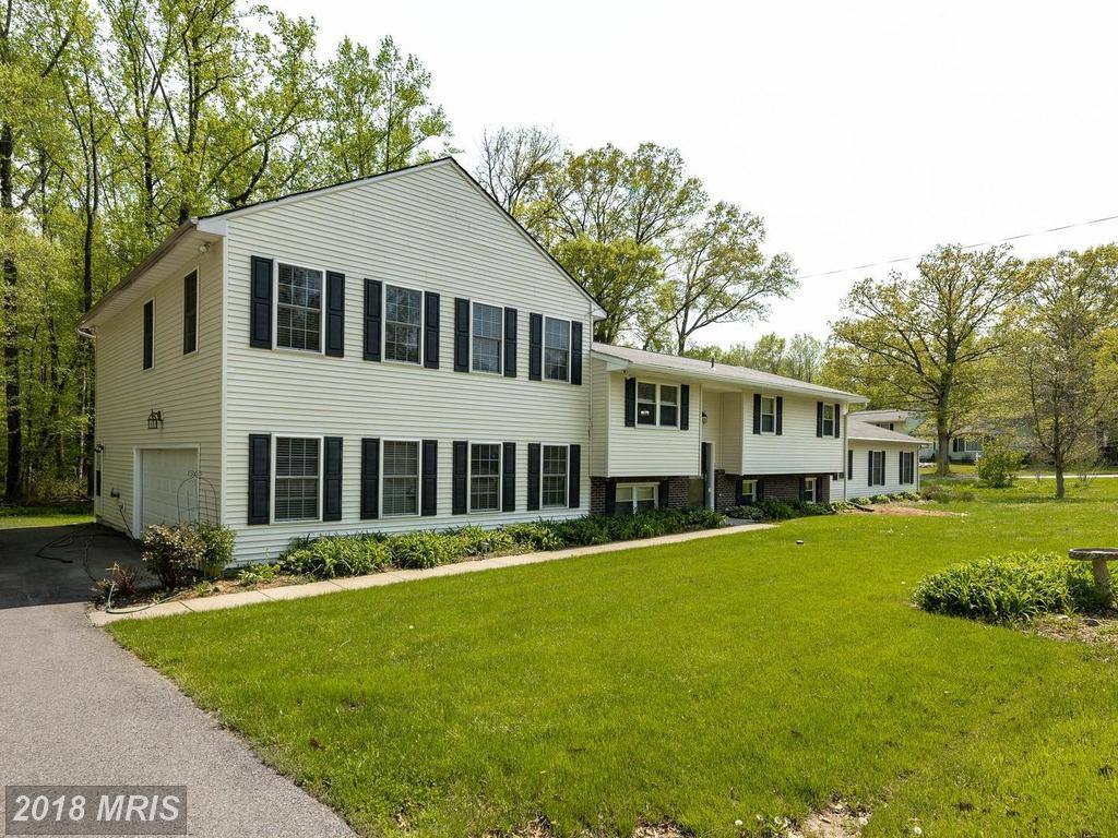 7909 Jones Road - Photo 1