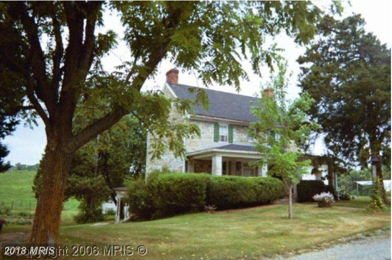 4908 Shepherdstown Pike - Photo 1