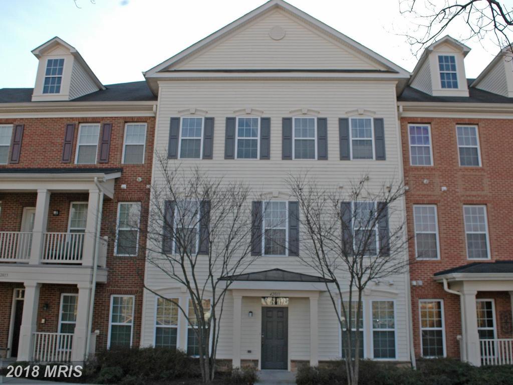 42011 Village Station Square - Photo 1