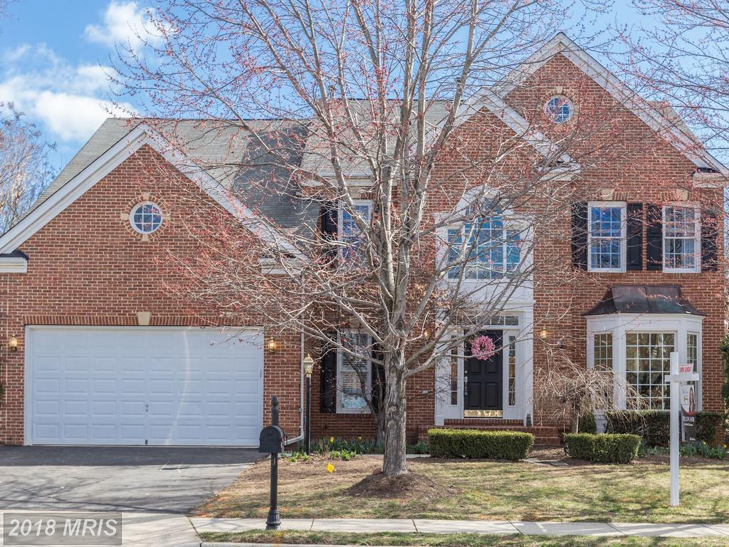 47440 Middle Bluff Place - Photo 1