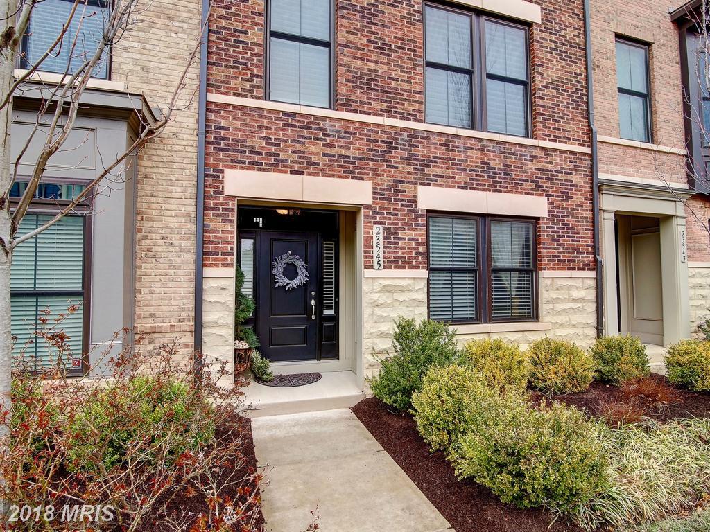 23545 Epperson Square - Photo 1