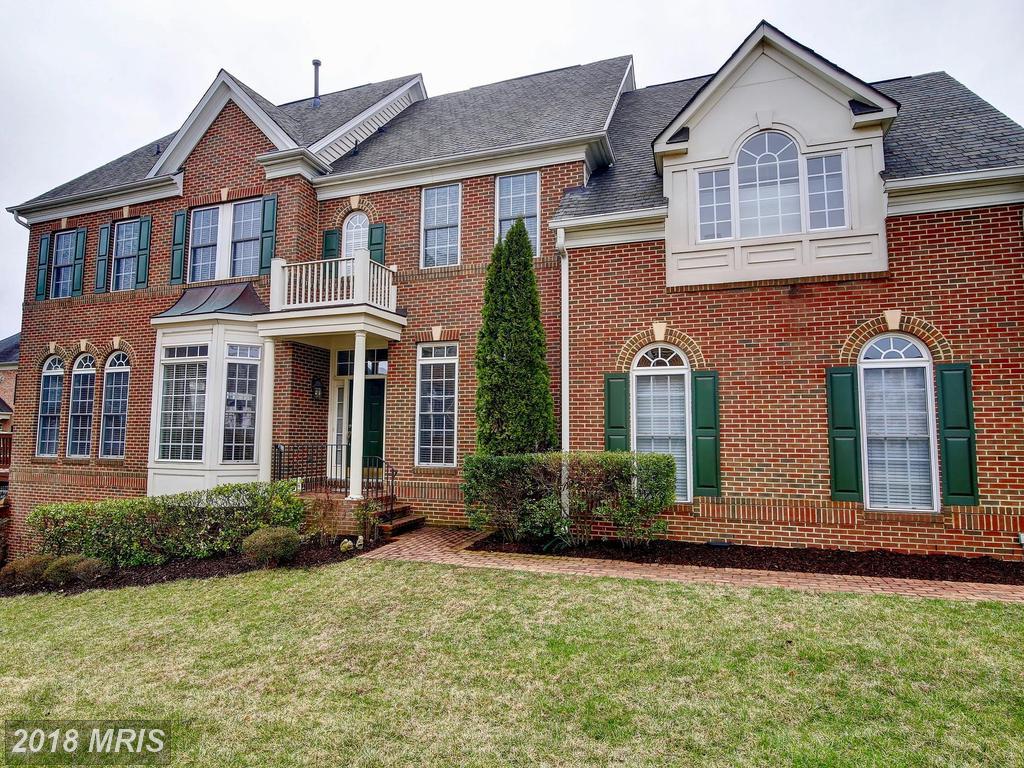 19208 Greystone Square - Photo 1