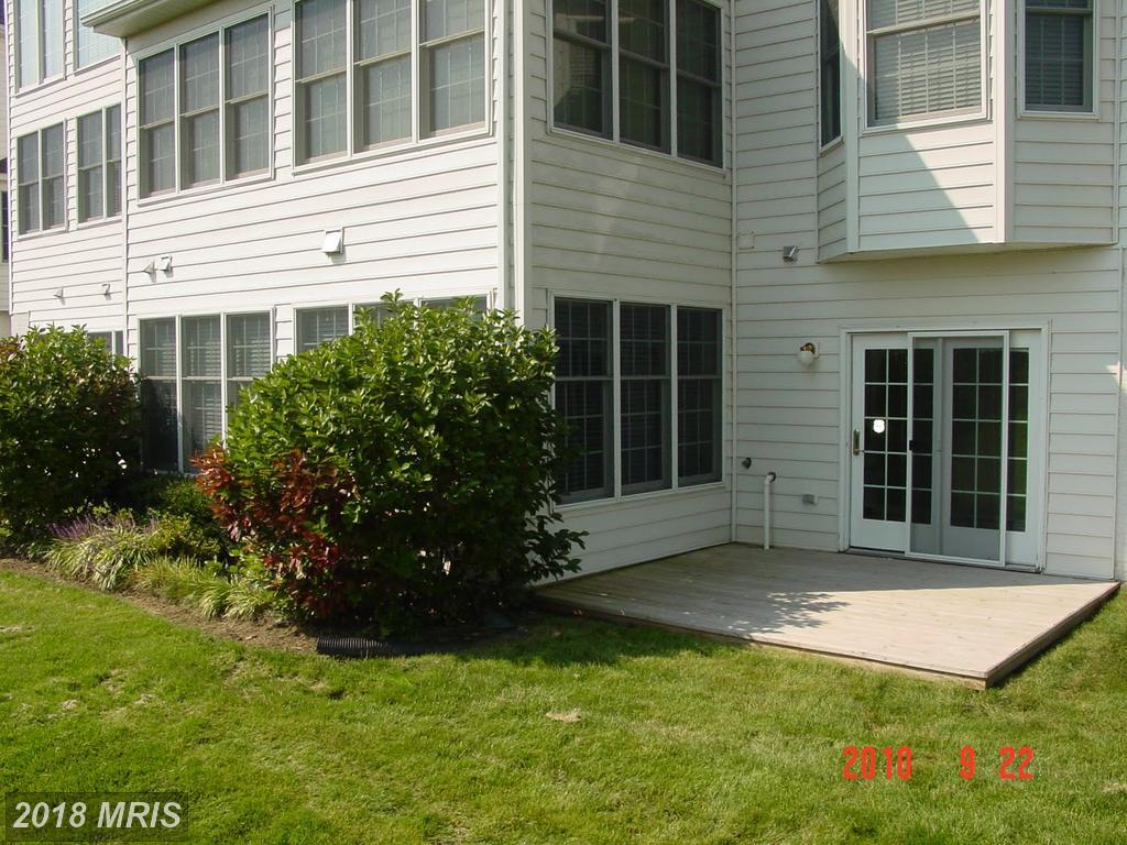 25880 Quinlan Street - Photo 1