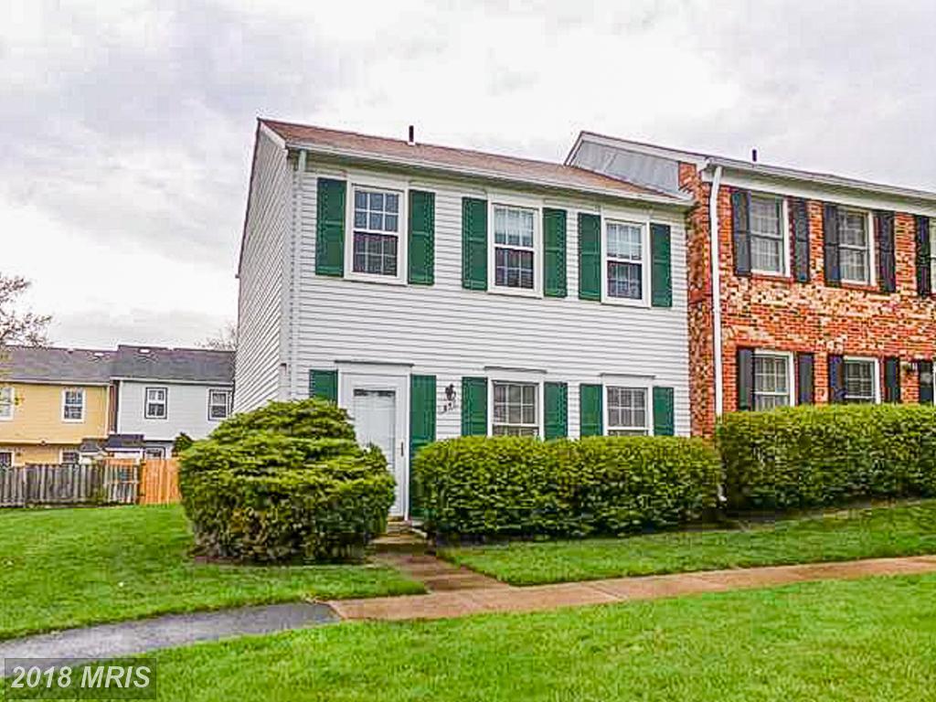 941 Cheshire Court - Photo 1