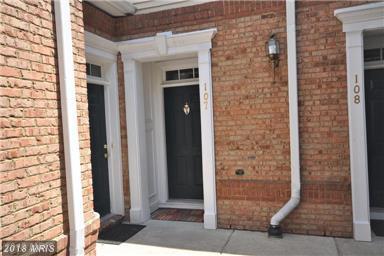43890 Hickory Corner Terrace - Photo 1