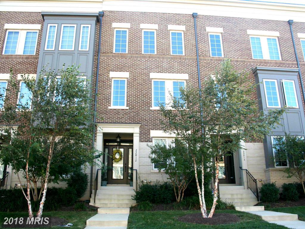22812 Breezy Hollow Drive - Photo 1