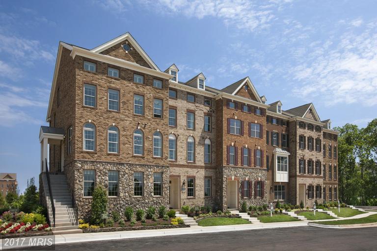 22641 Norwalk Square - Photo 1