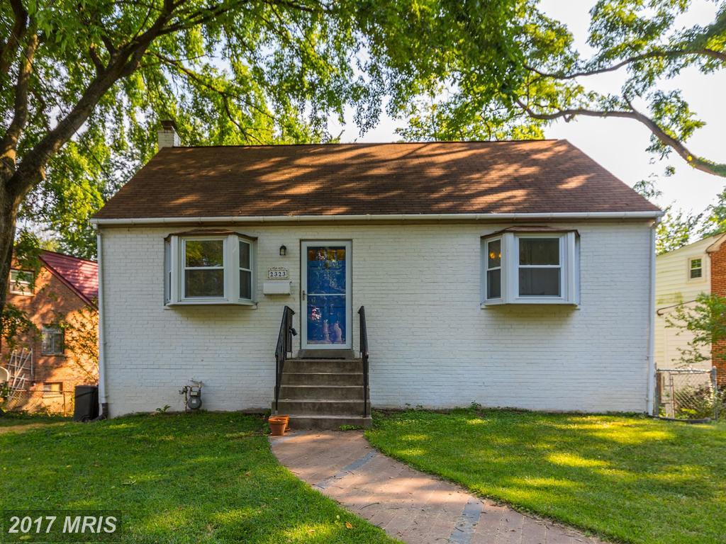 2323 Arthur Avenue - Photo 1