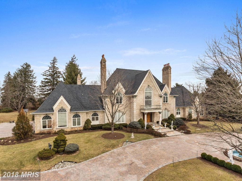 9511 River Road - Photo 1