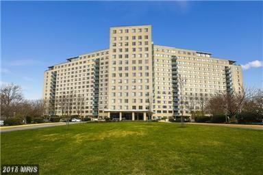 10401 Grosvenor Place - Photo 1
