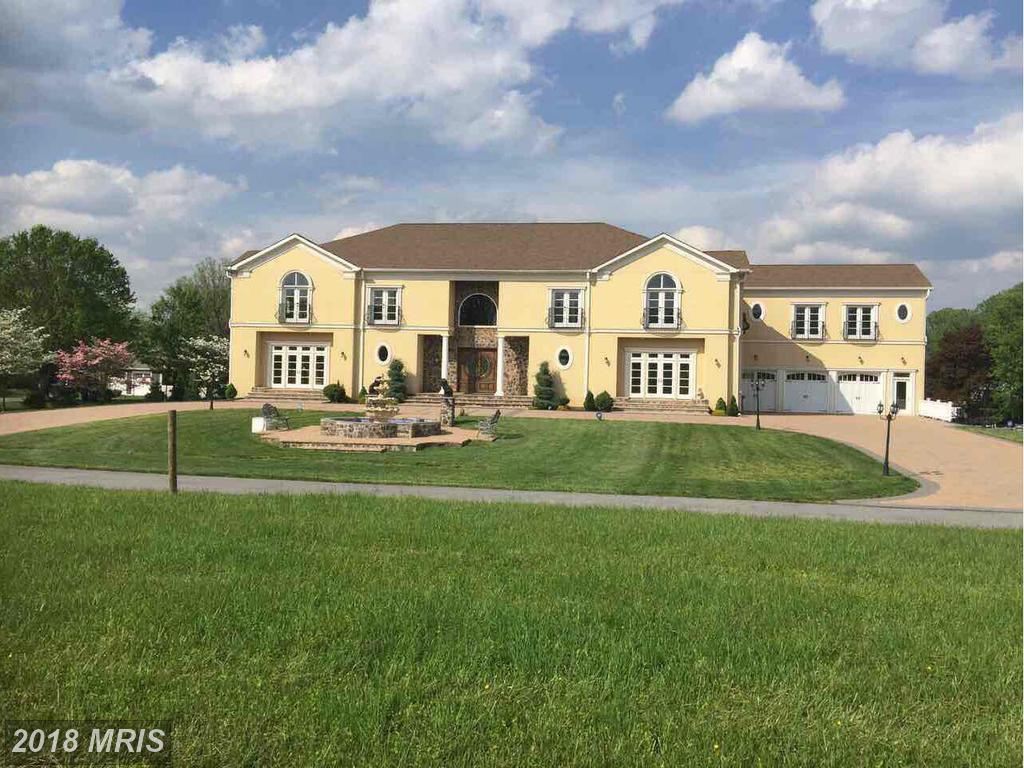 16434 Oak Hill Road - Photo 1