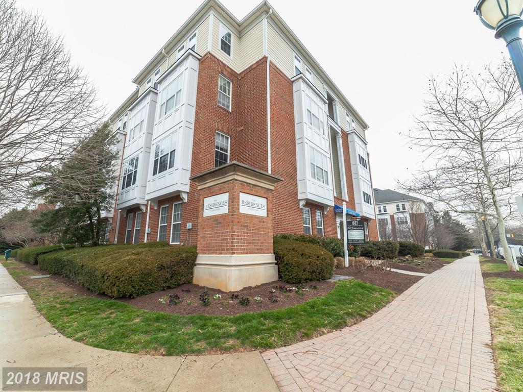 105 King Farm Boulevard - Photo 1