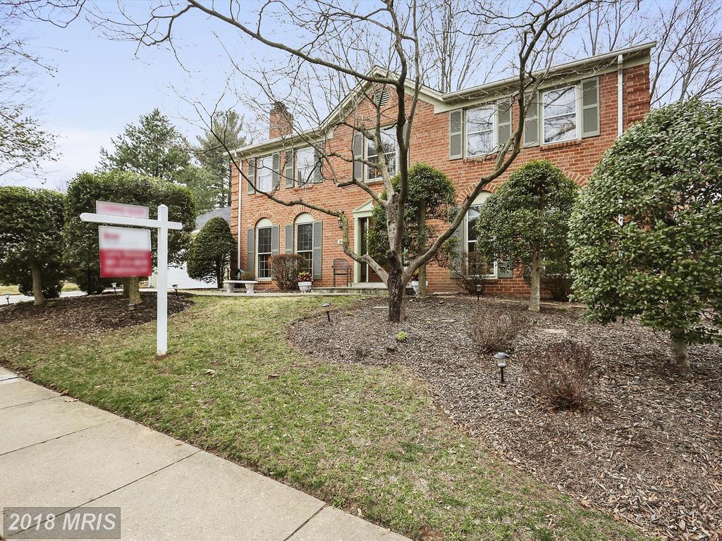 805 Hurley Avenue - Photo 1