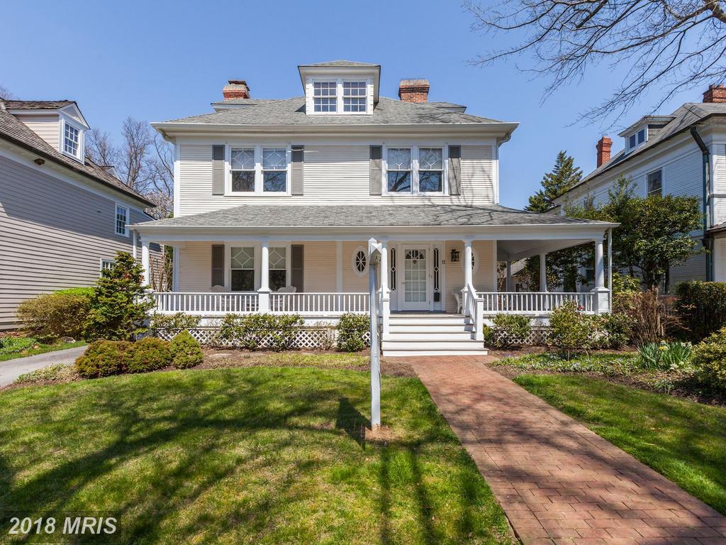 11-WEST Irving Street - Photo 1