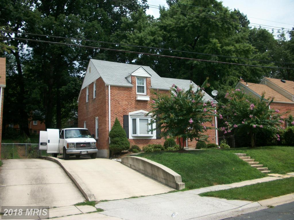 1107 Dennis Avenue - Photo 1