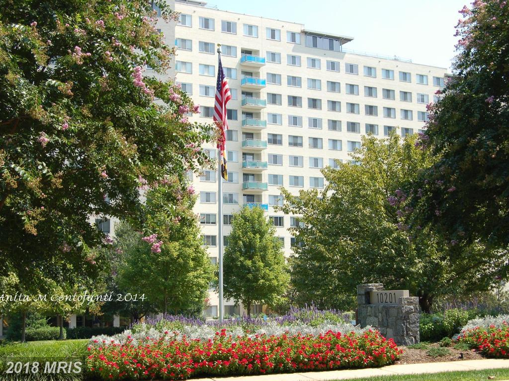 10201 Grosvenor Place - Photo 1